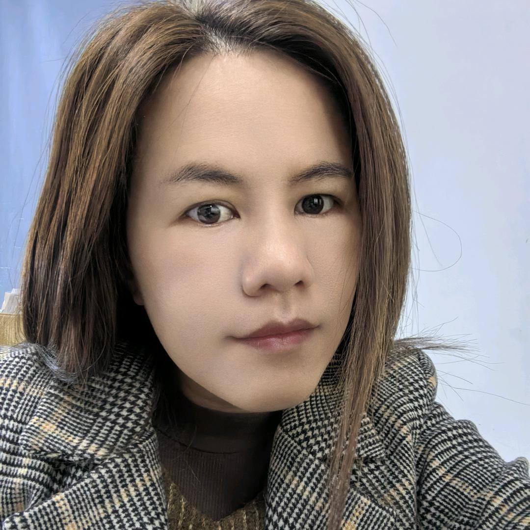 Lily- ̗̀(๑ᵔ⌔ᵔ๑)