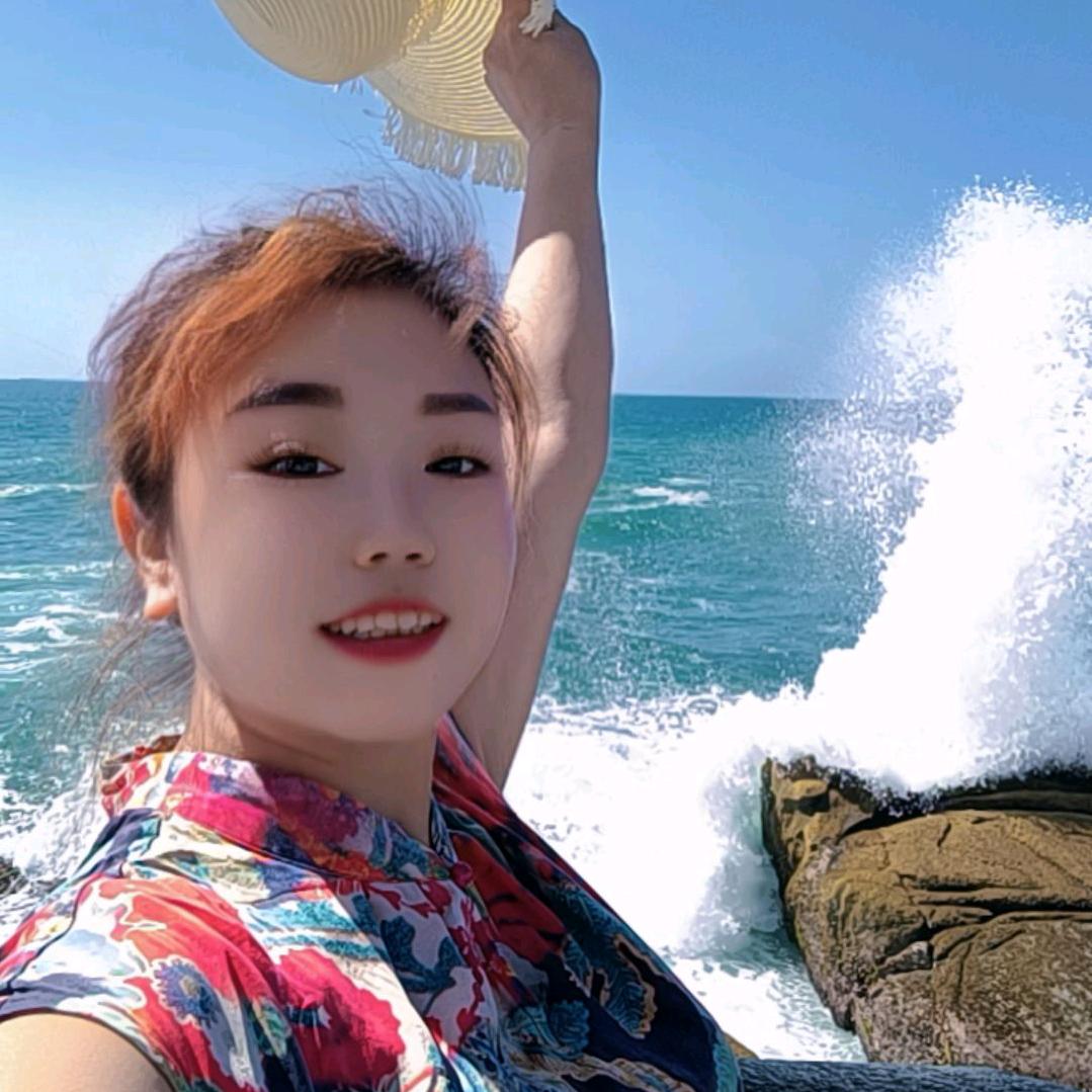 秀秀姐发型设计室（橱窗里有好物）
