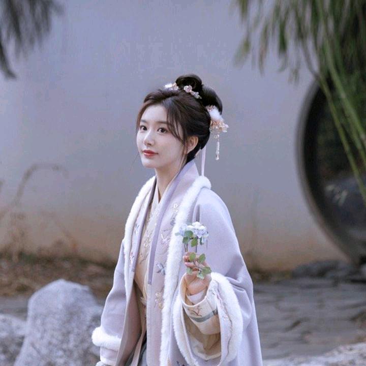 煊然