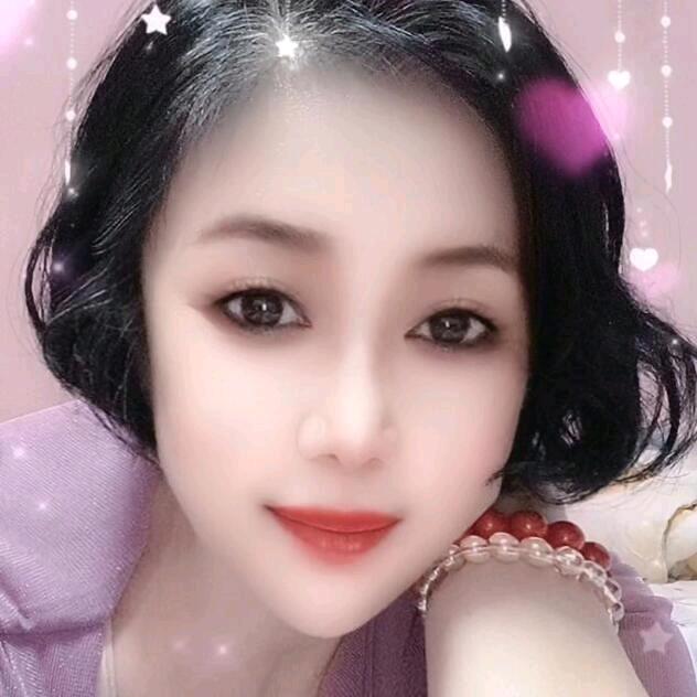 蓝天晴云