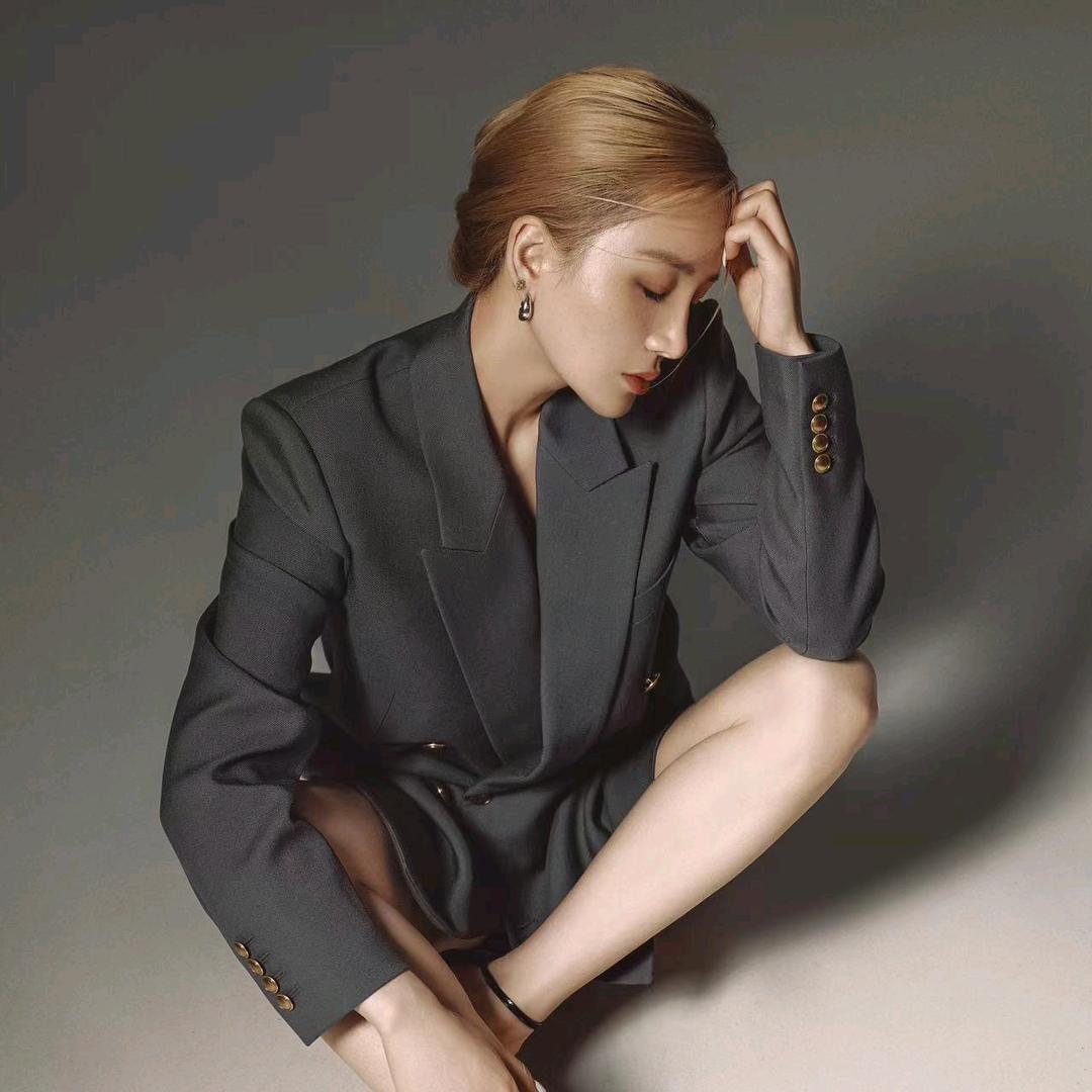 洛哥（轻奢女装）