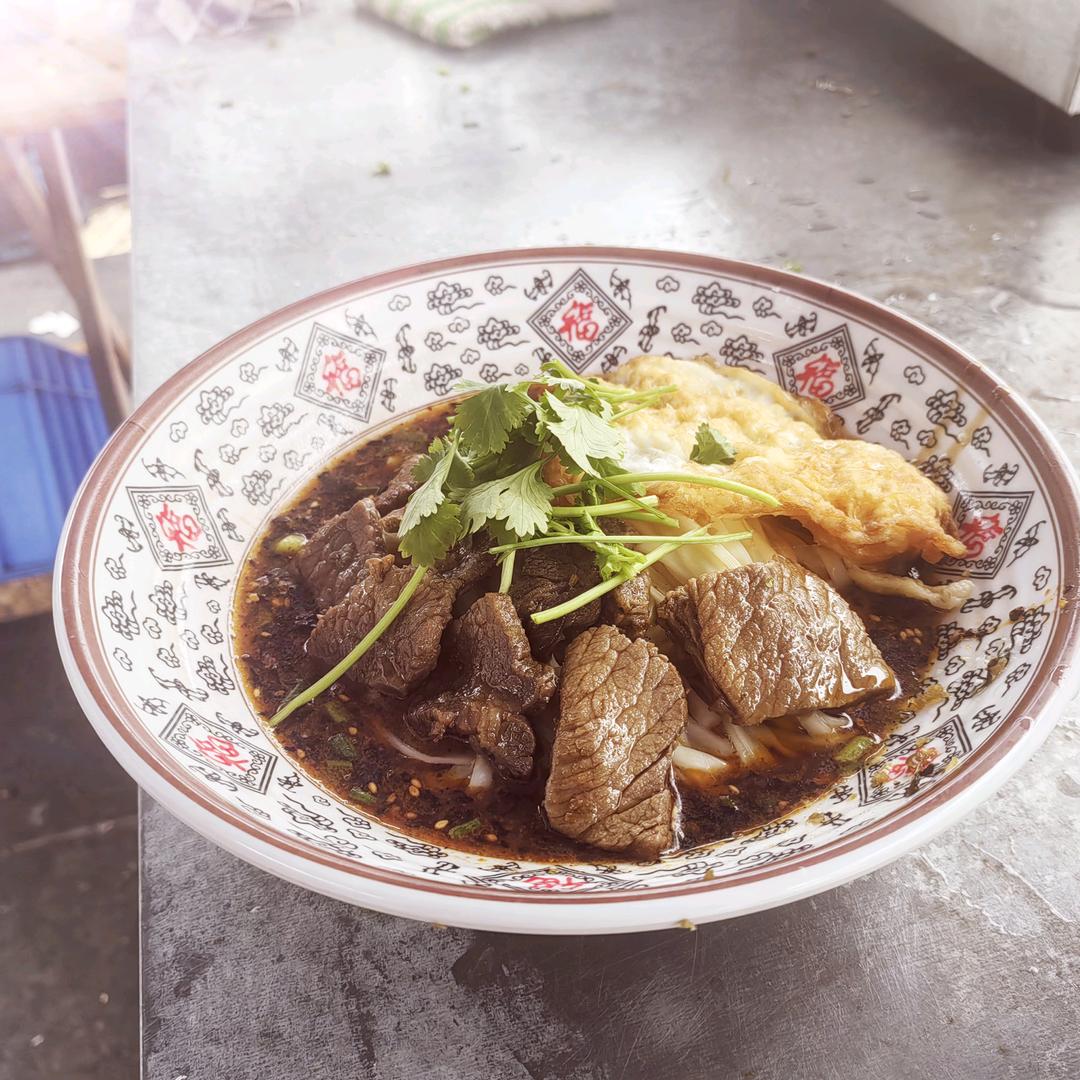 ꧁二师兄复盛猪脚饭꧂