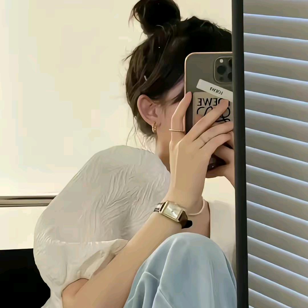 宏鹏服饰
