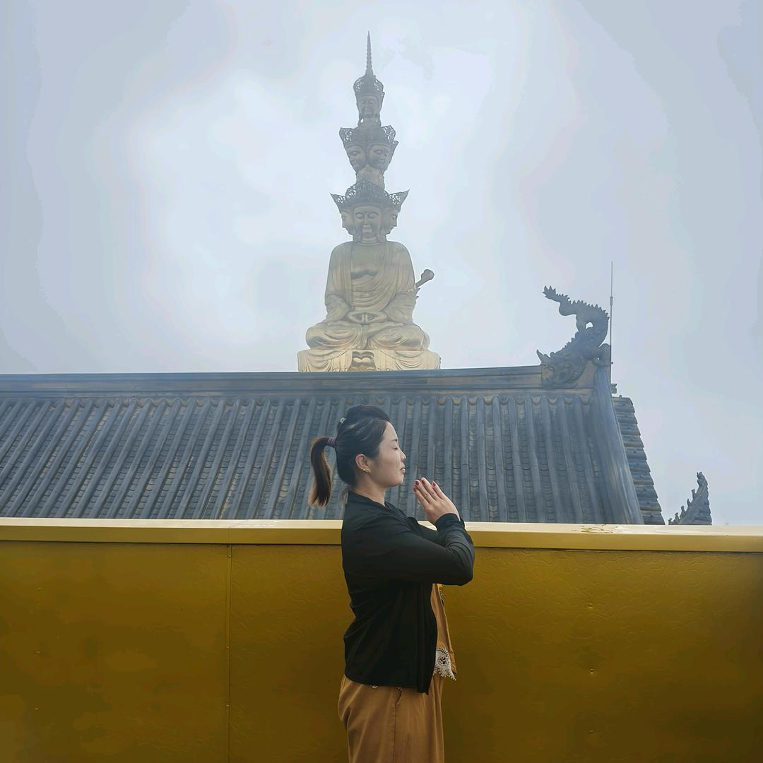 宝妈→_♥♥→玲玲