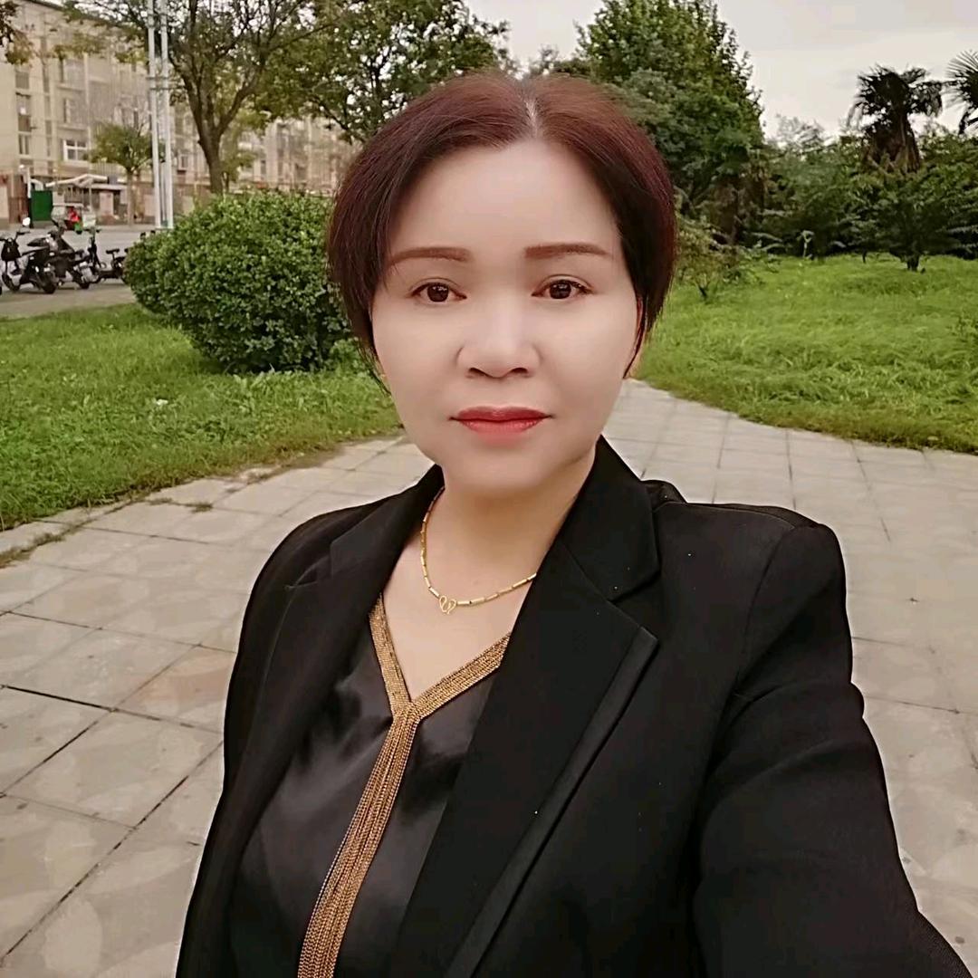 英子姐，下午4：50分开播