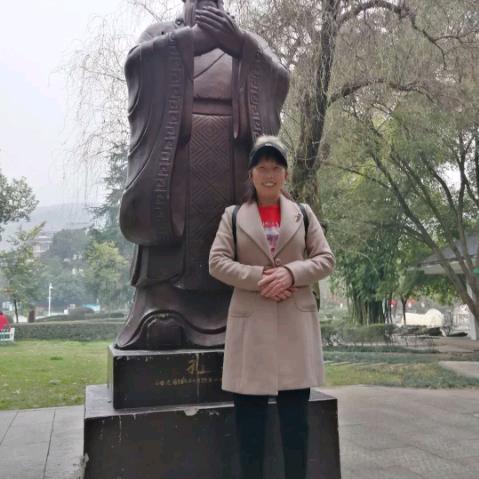 开心的喜妹