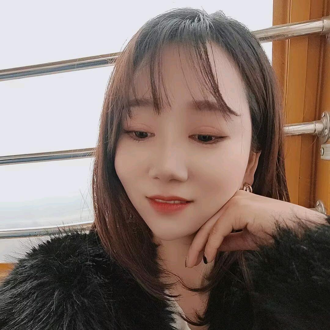 ღ听施念念 ♡o。