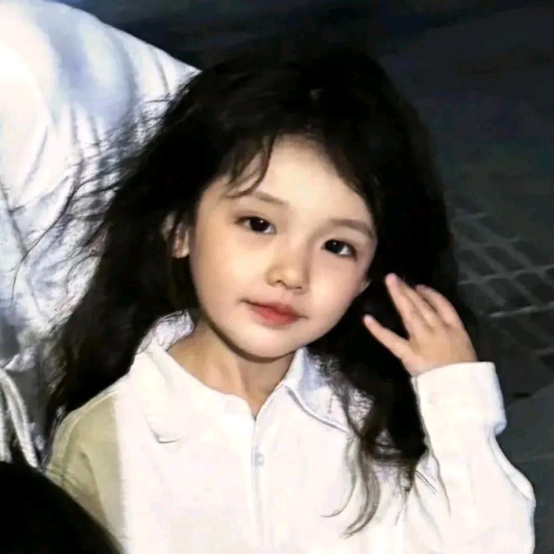 小孩笨ᶠᵘᶠᵘ