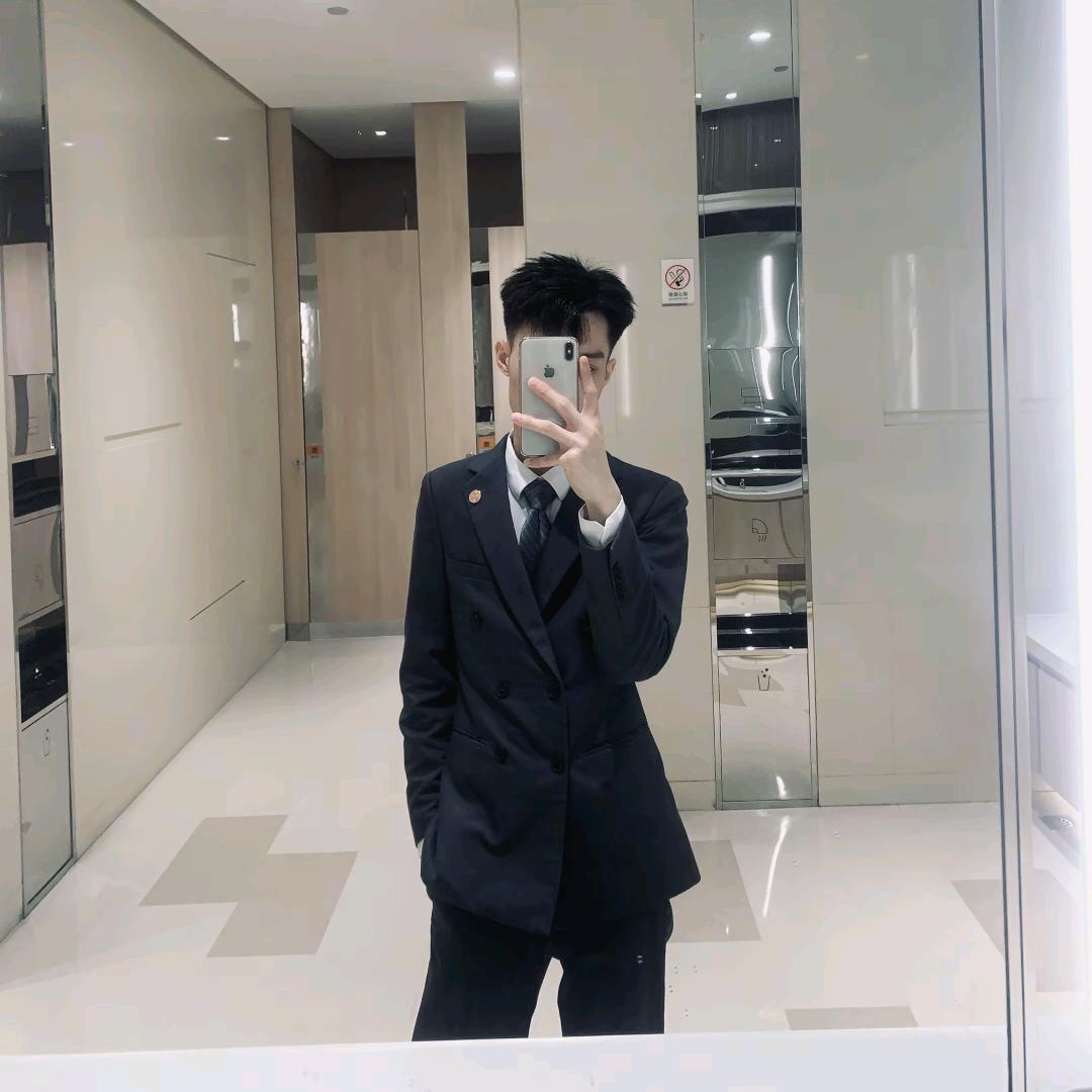 86岁深情老爷爷.