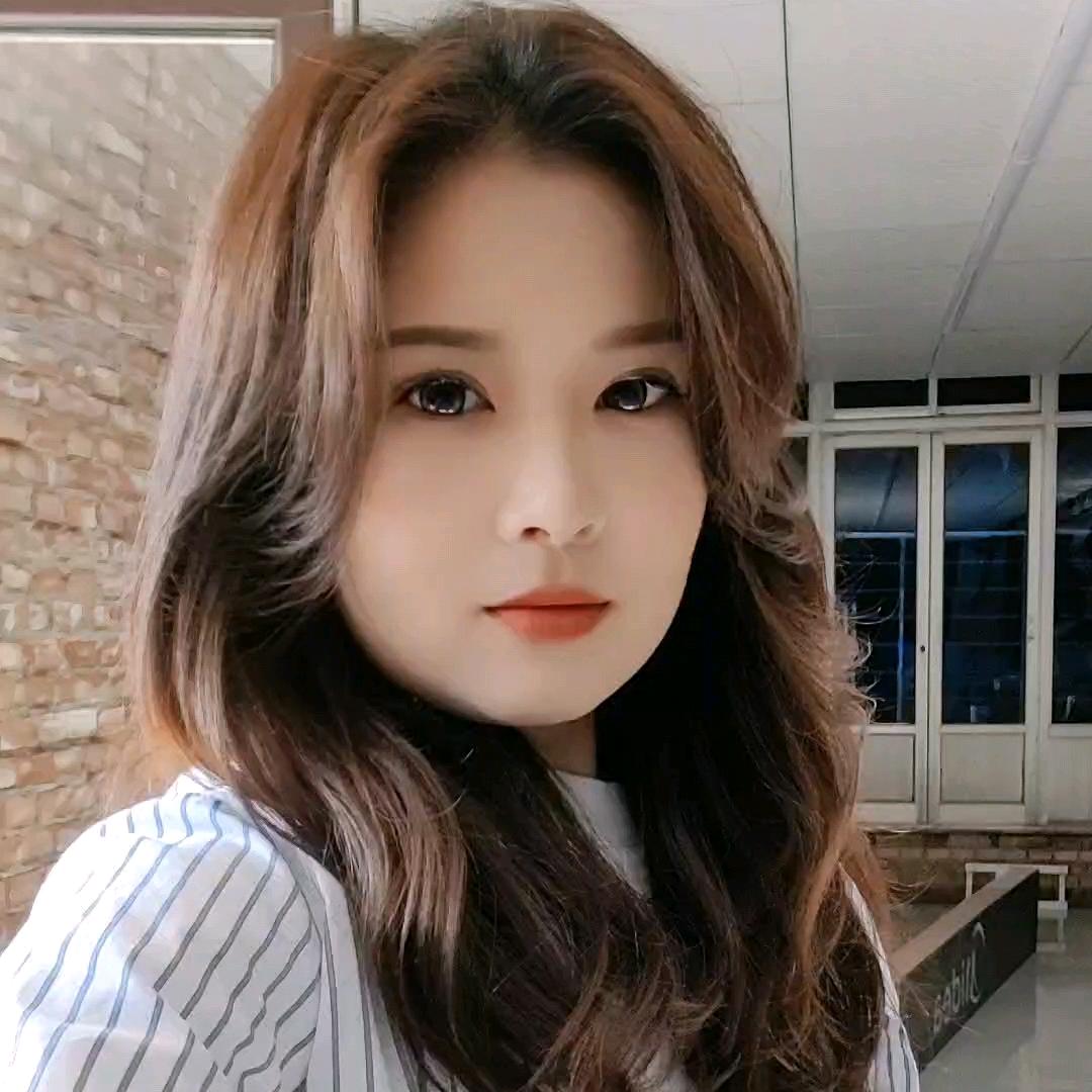 崔黄口卖家电的陈静