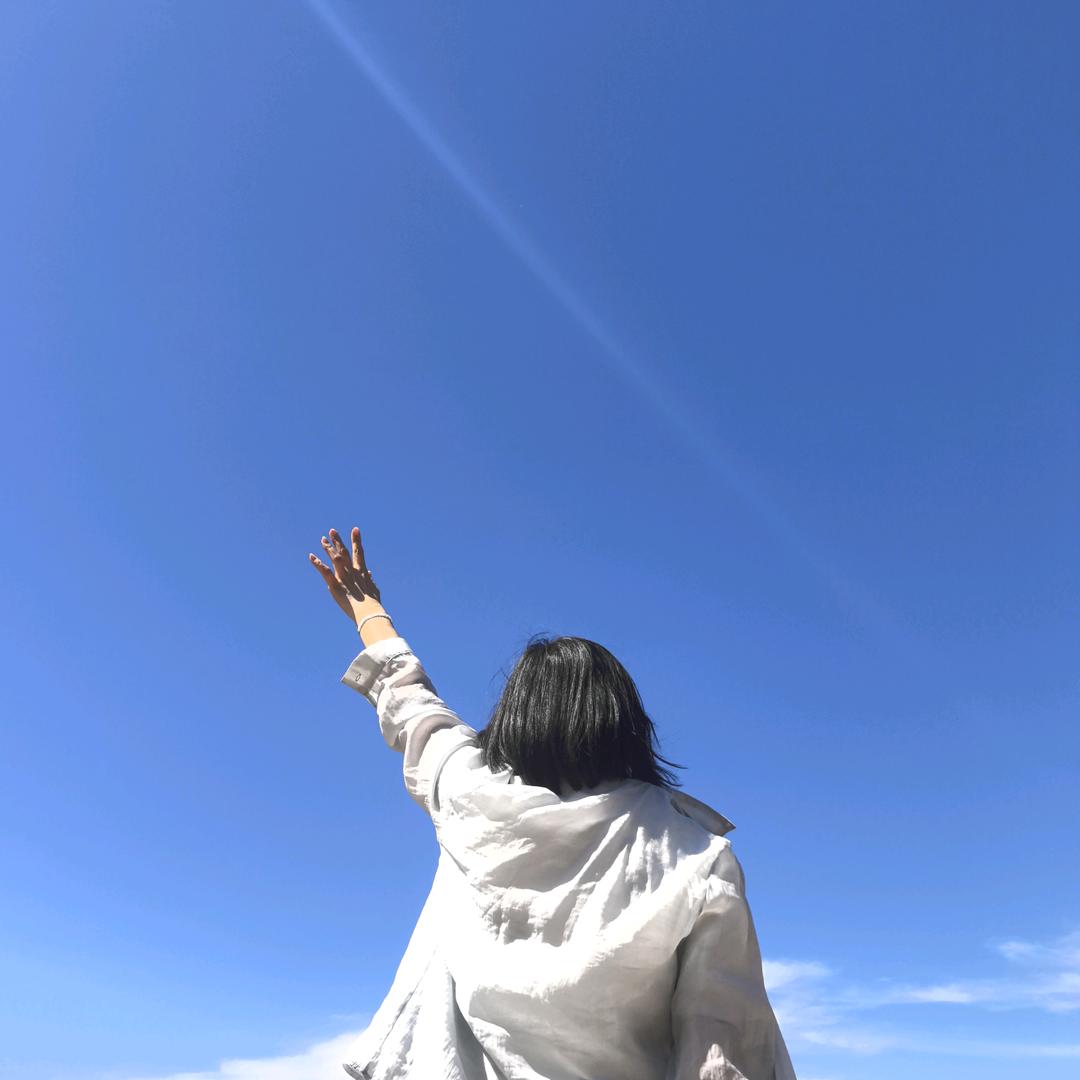 睡醒的天蝎