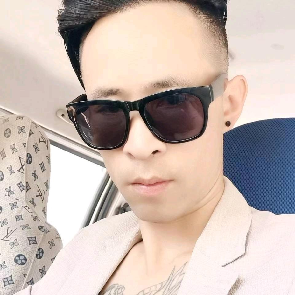 华少：813