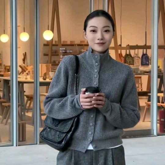 周粥(时尚穿搭)