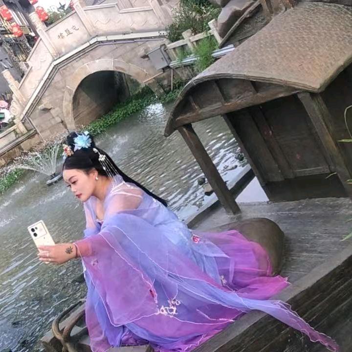 ℳꪶⅈꪊ劉᭱ꦿএ⁵