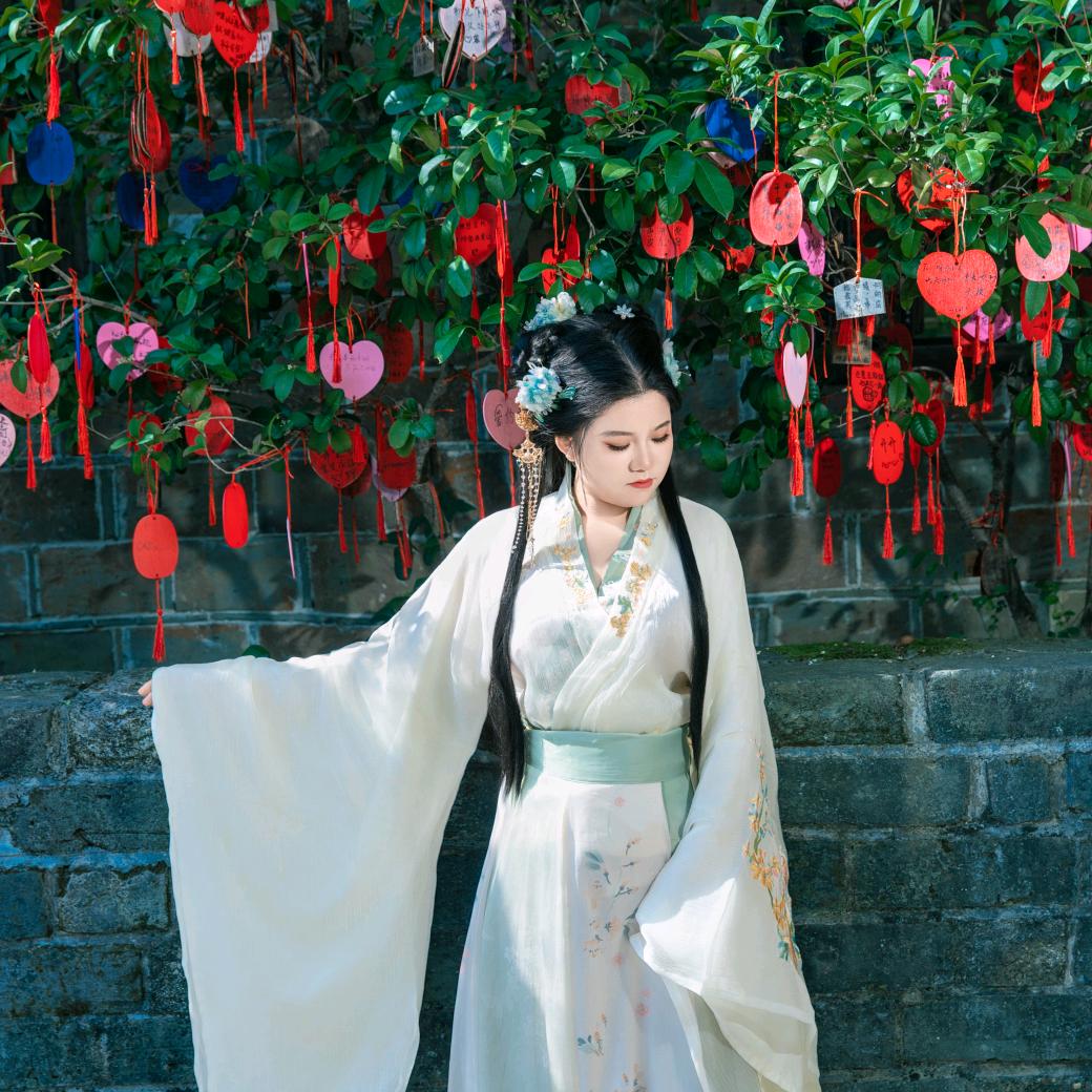 蓝色妖姬🌹
