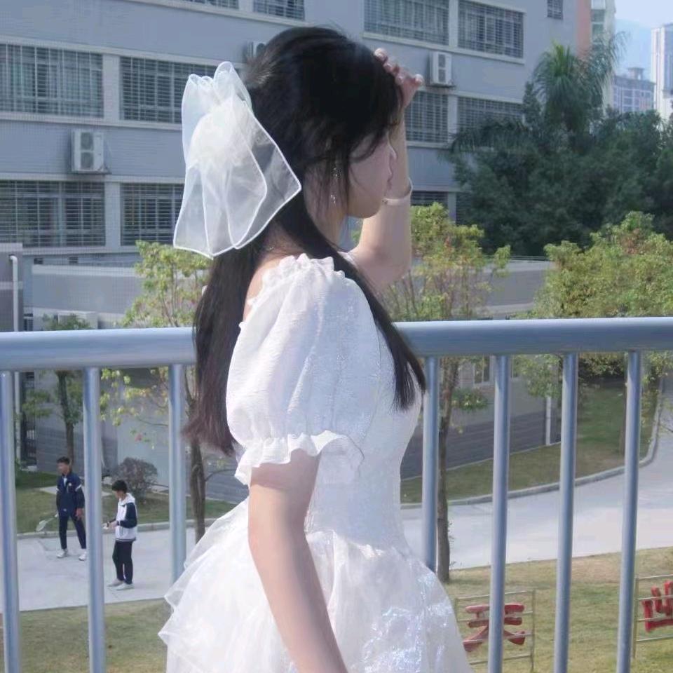 悦悦👗👠