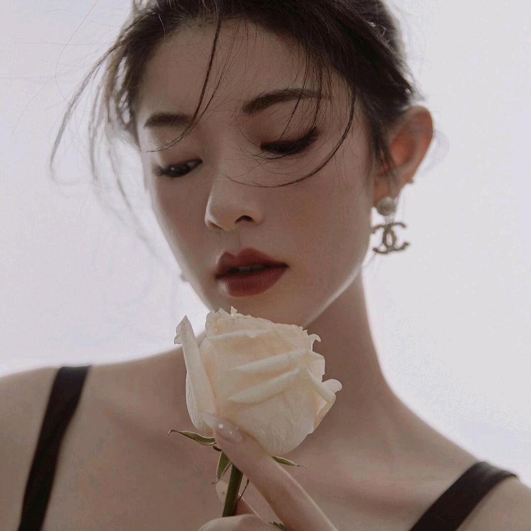 千衣千寻👗