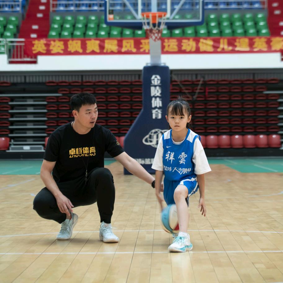 卓恒体育汪继伟