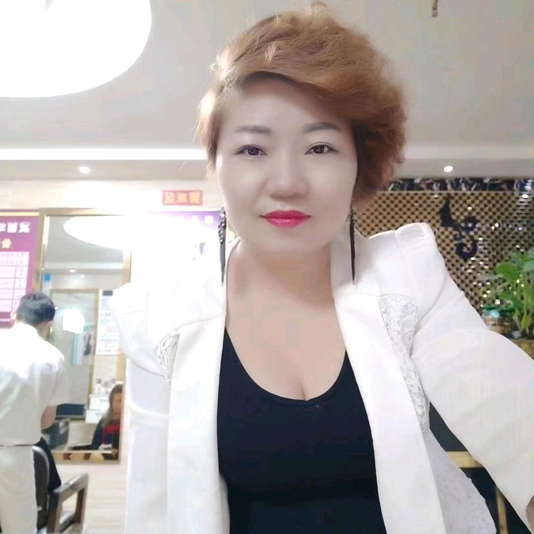 打鸣姐小号【爱山歌】