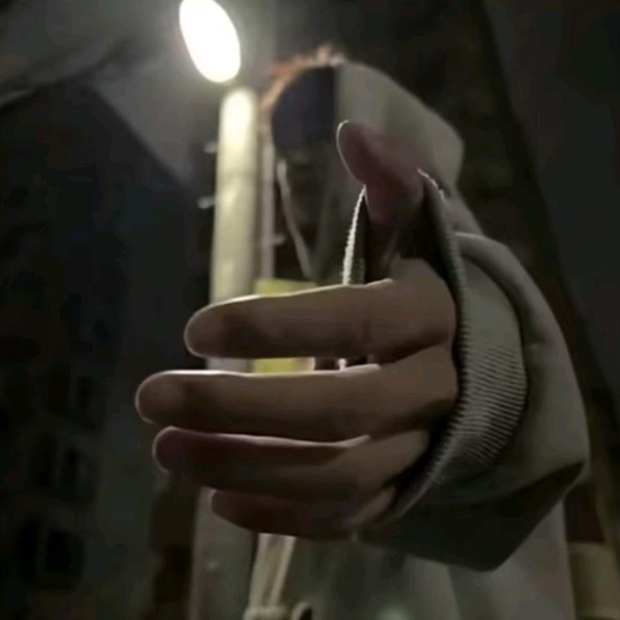 添油加醋.