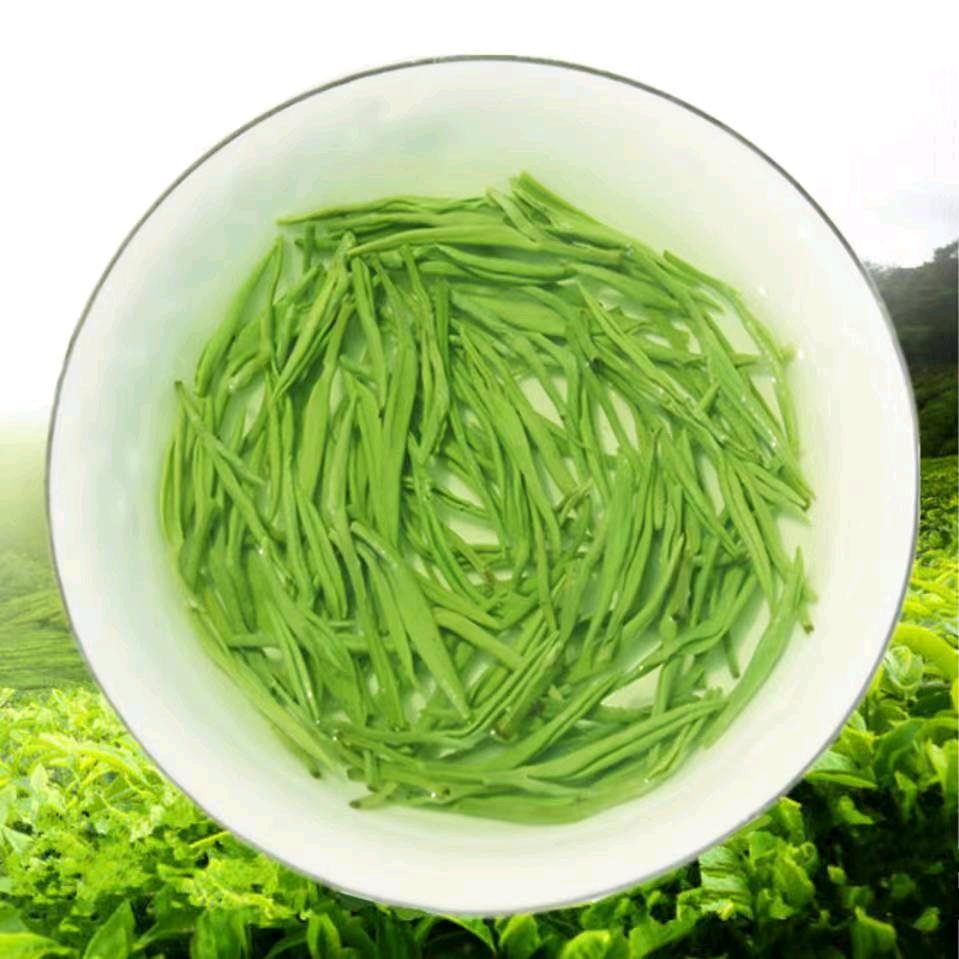笑着退场