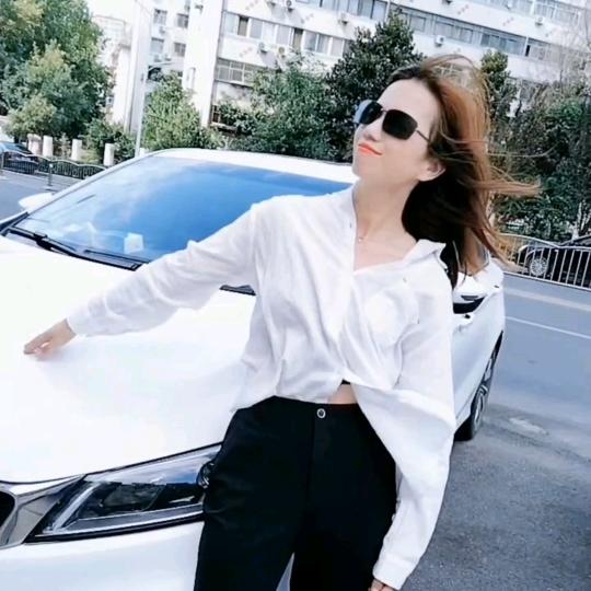 @丽姐爱穿搭💗