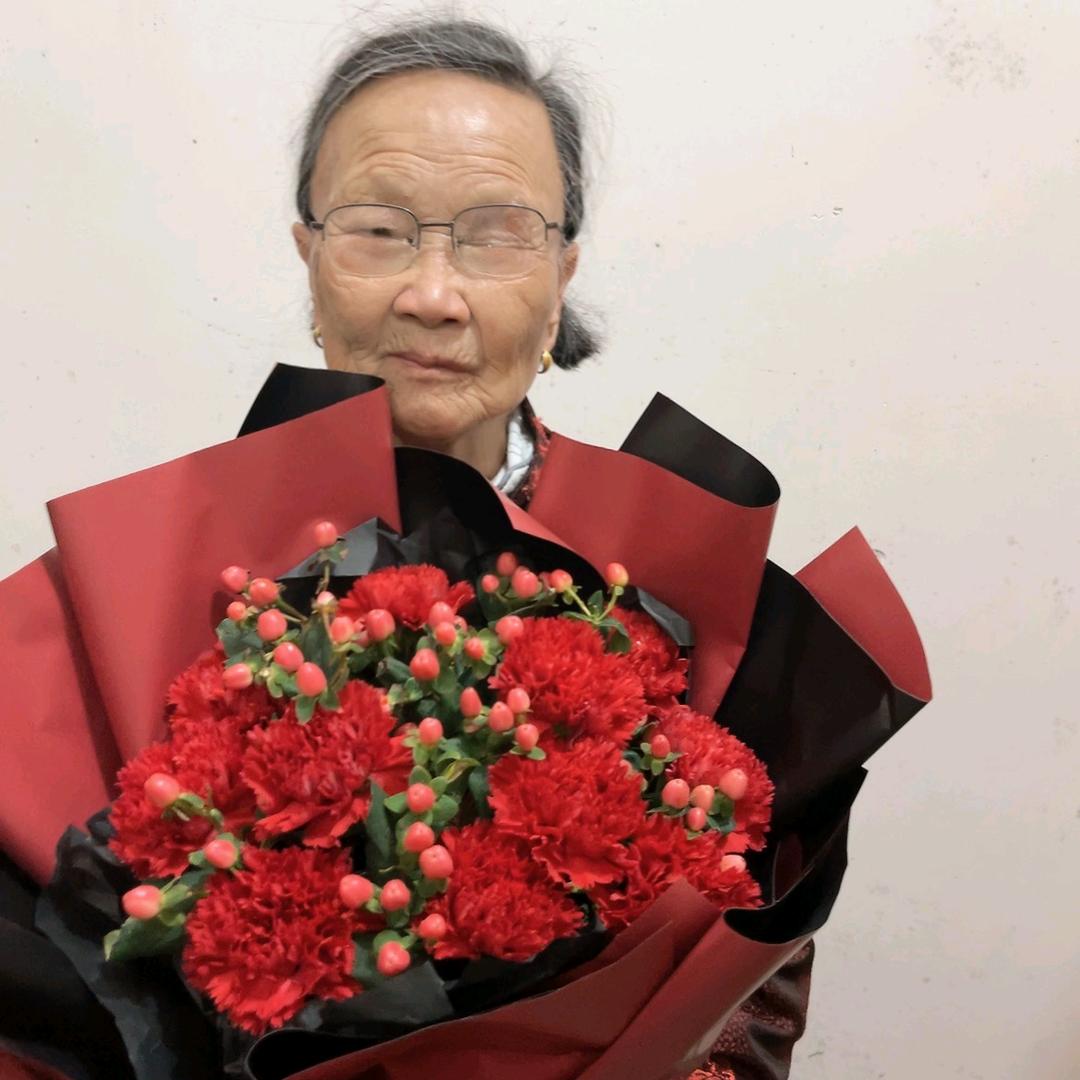刘毓英