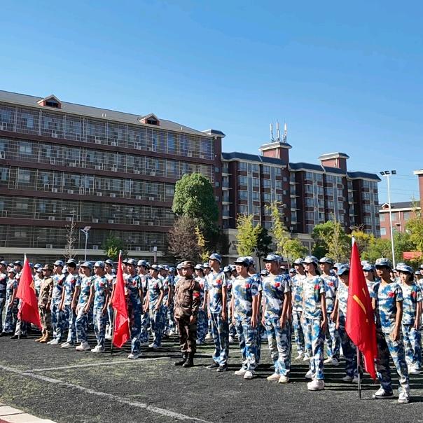 衡阳市湘鹏中等职业技术学校小鹏