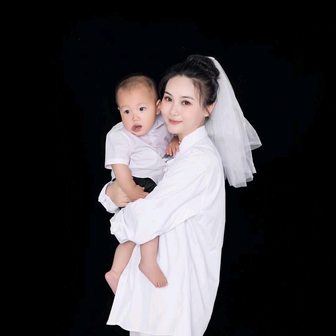 人类幼崽饲养员