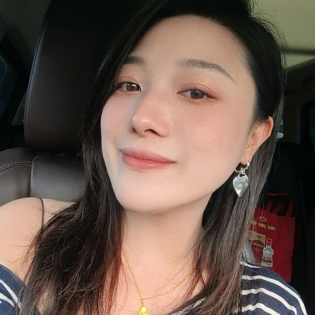 我是苗苗吖