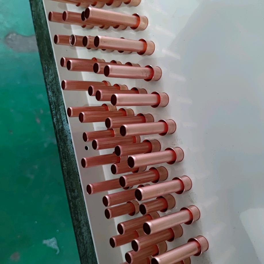 HBM两器生产设备全球供应商