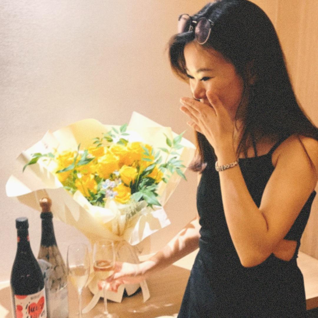 卖美蛙鱼的假假妹