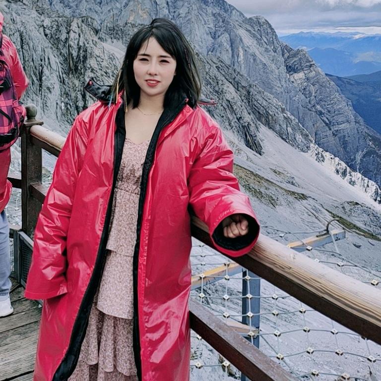 洁小白 洗脸吧