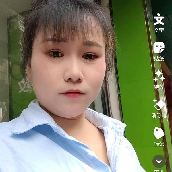 KFT脚王休闲1店贺承艳