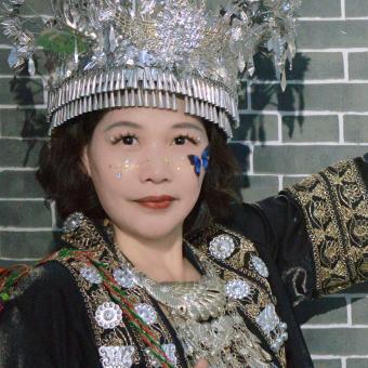 龙山峰林大酒店官方号