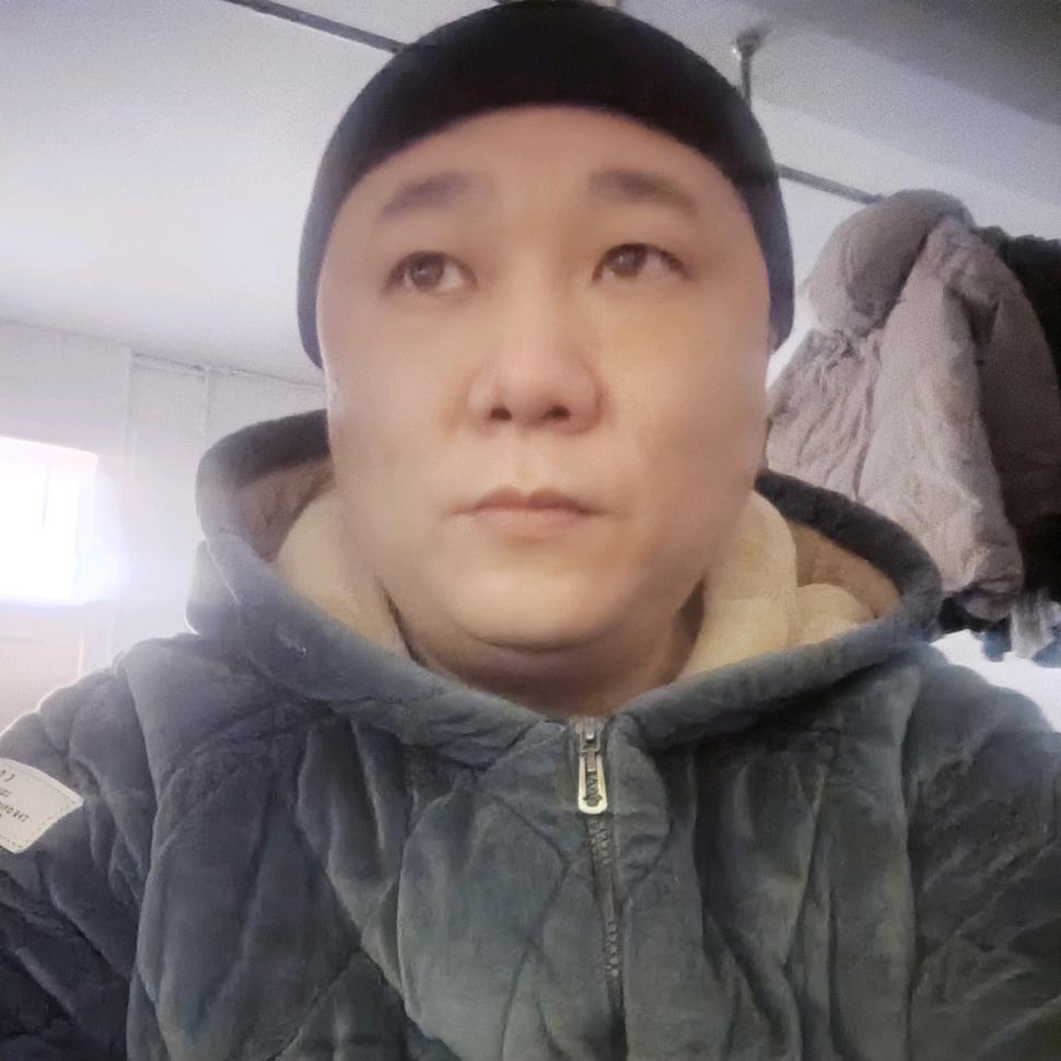 《诺亚传说》红字团队，领队