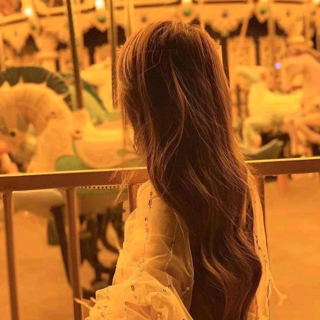 隔壁女王