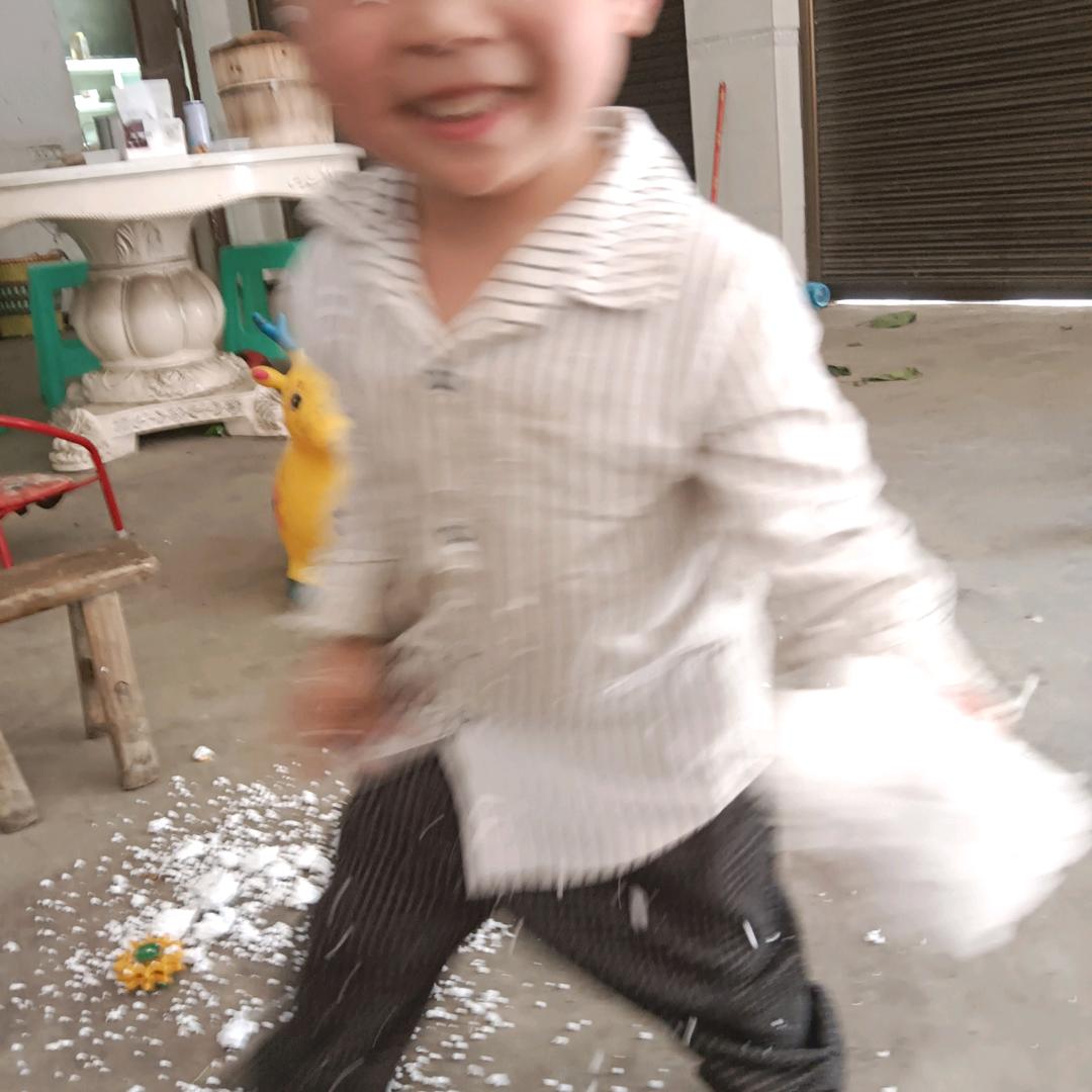 郭维容