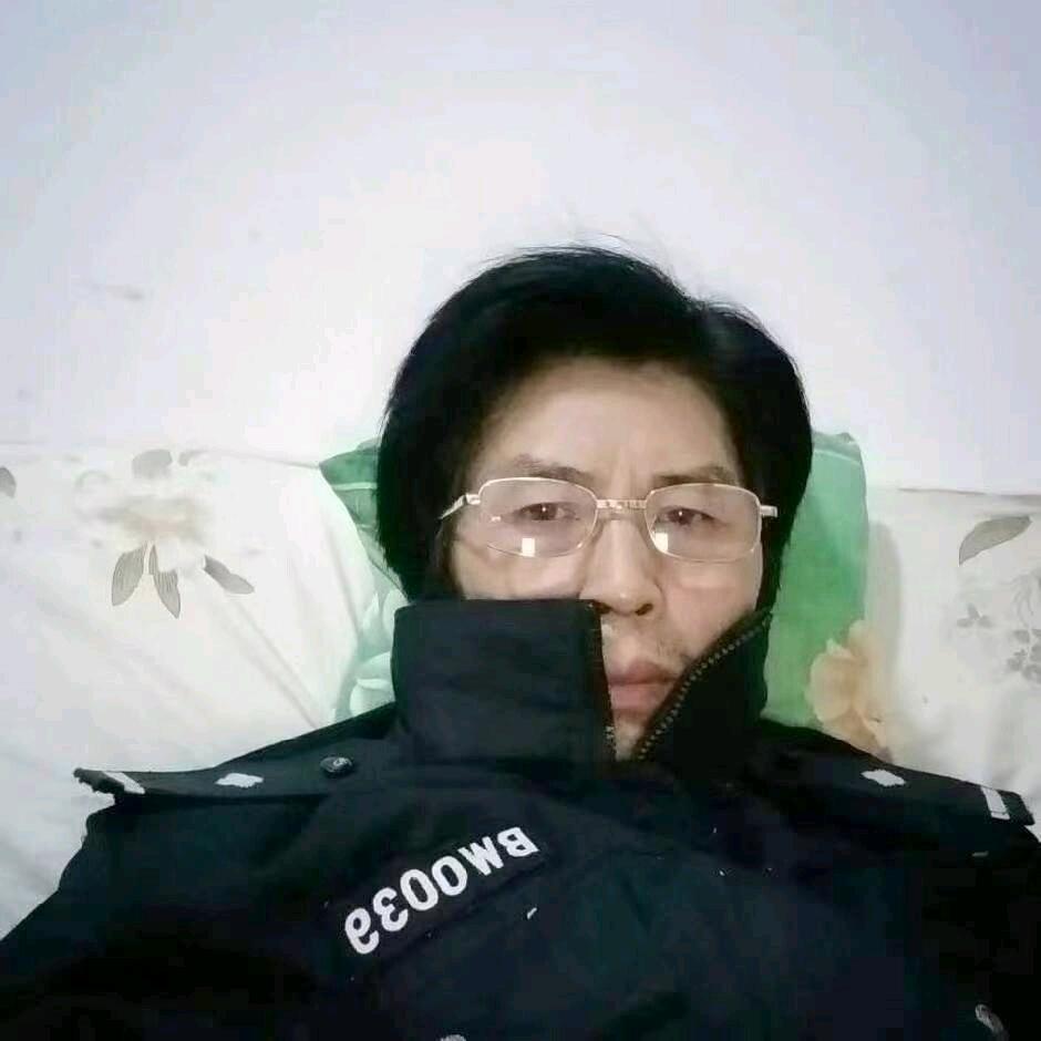 喻米生低调做人吃亏是福