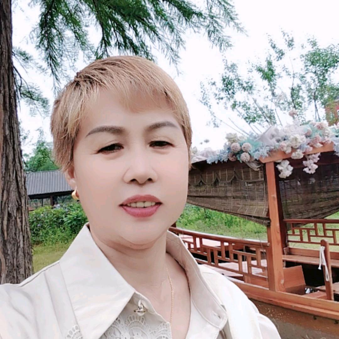 享秀：下午二点开播