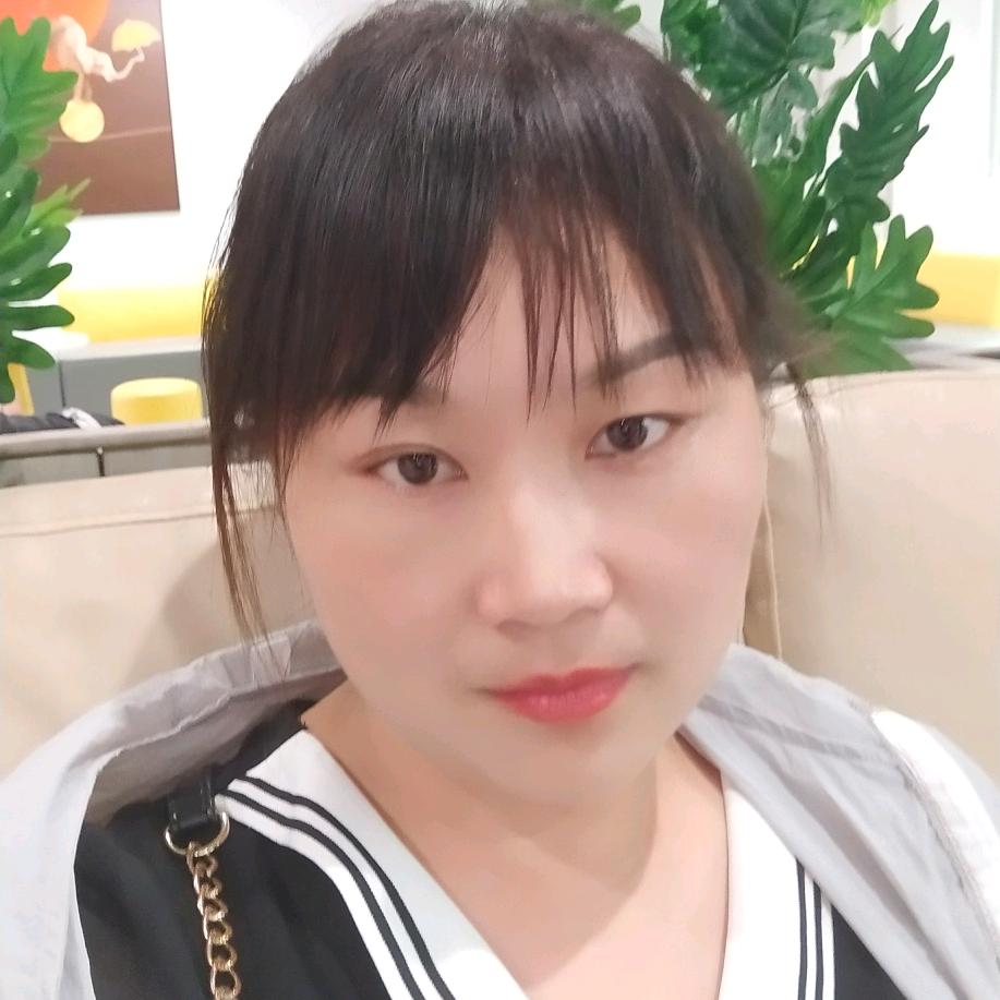 ღ᭄大白╰)╮