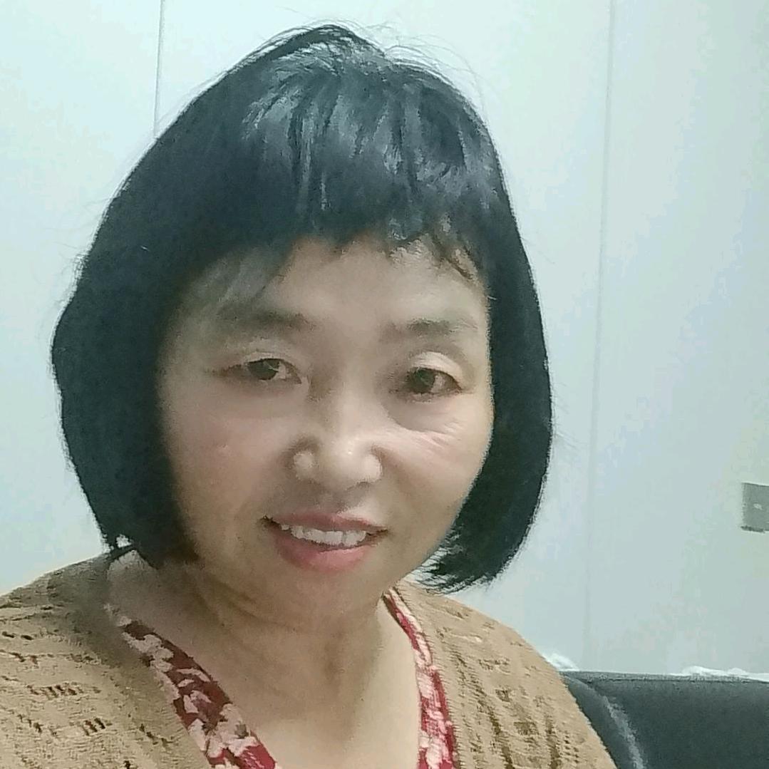 黎桃英