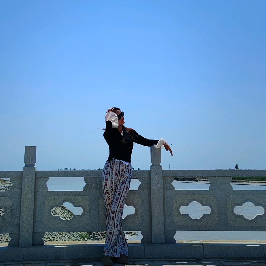 :迷雾€