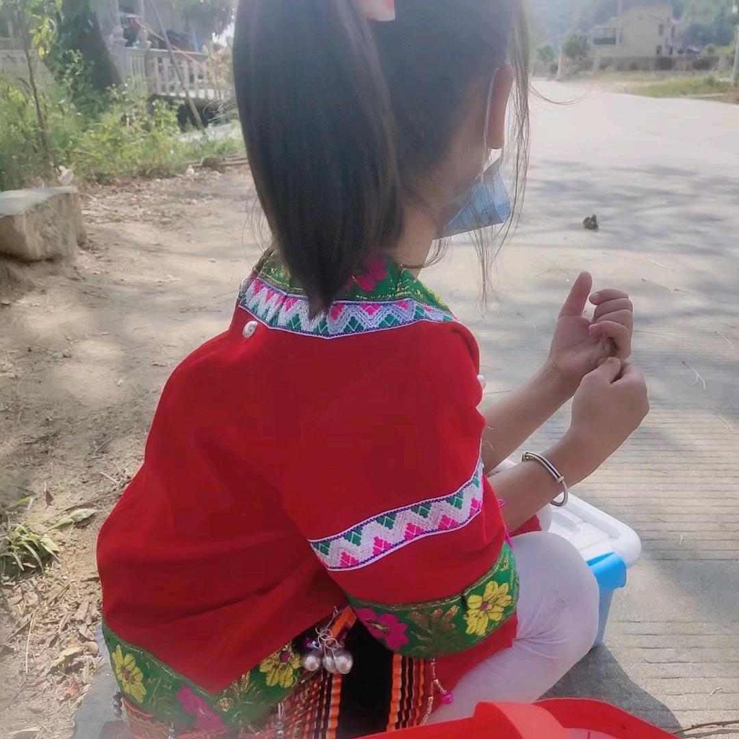 💔დ᭄ꦿ黔东南~苗族ꦿ꧔ꦿ姑娘♡
