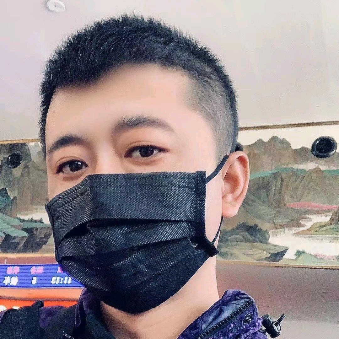 @伟伟🐲