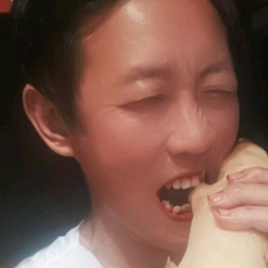 胡哥  （肉行）