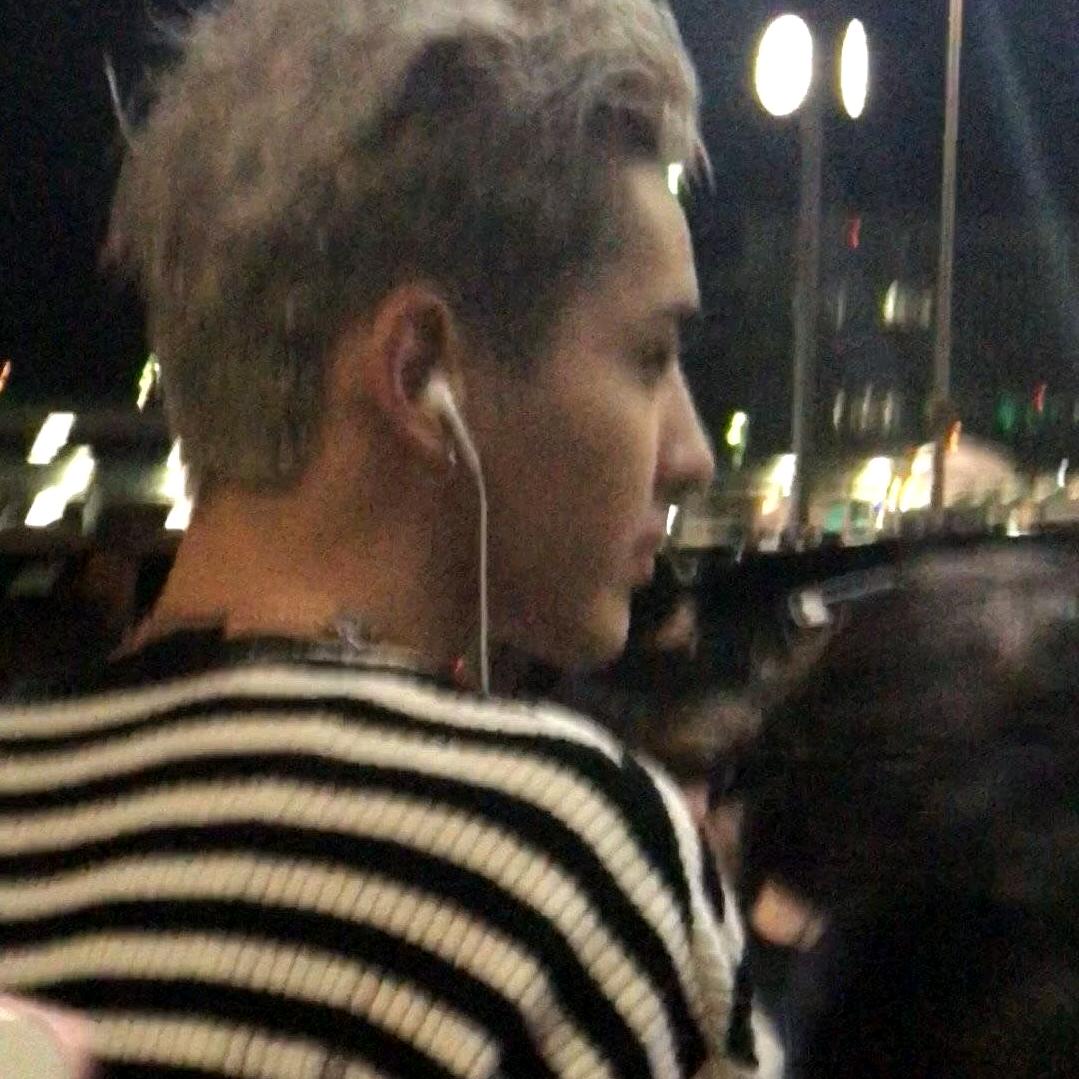 靠不了岸的小船