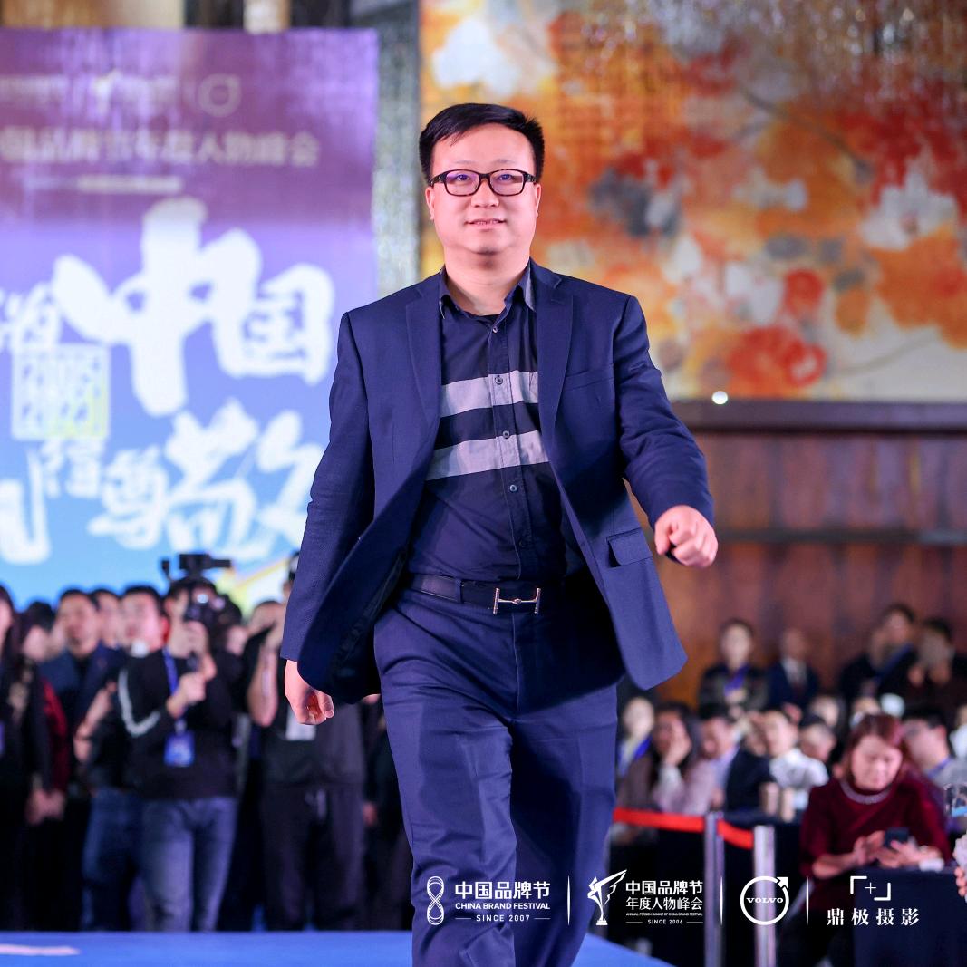陈英武-Aaron