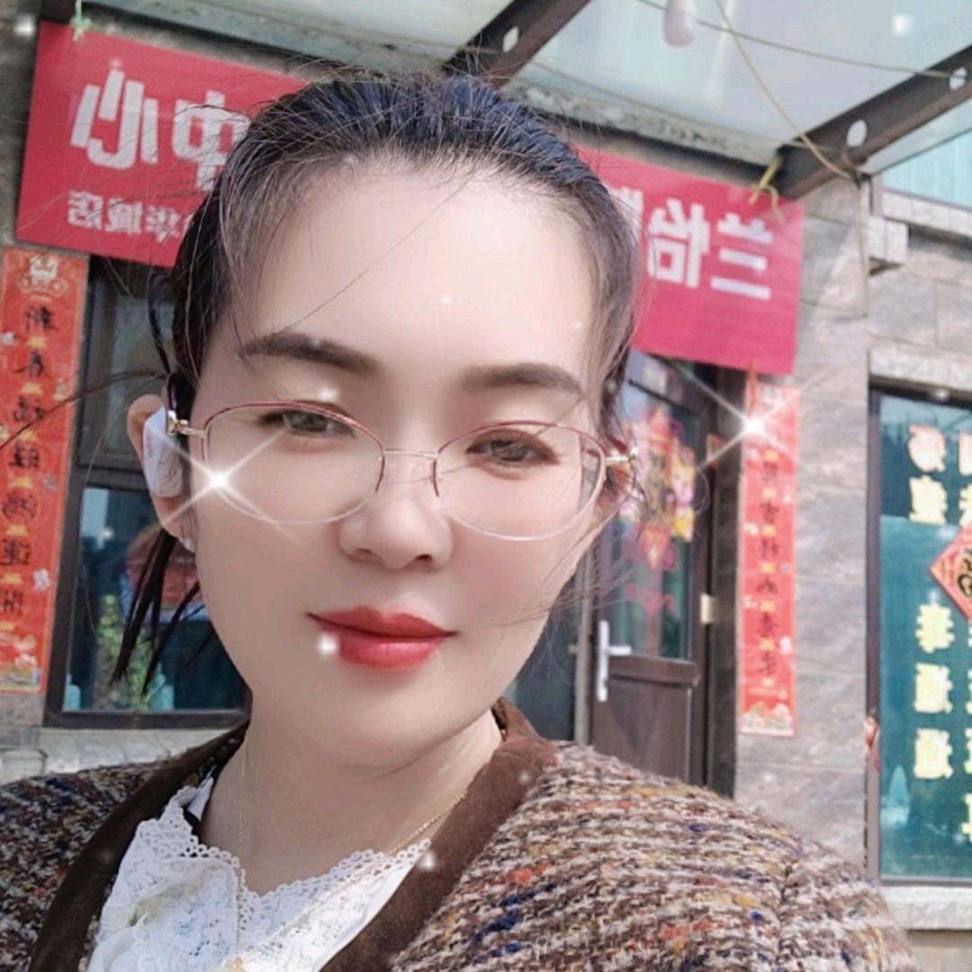 萍萍萍美容
