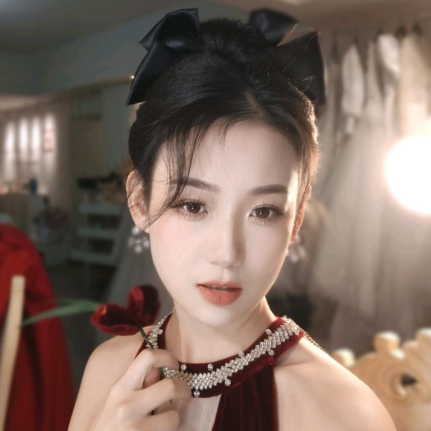 砌下落梅如雪乱